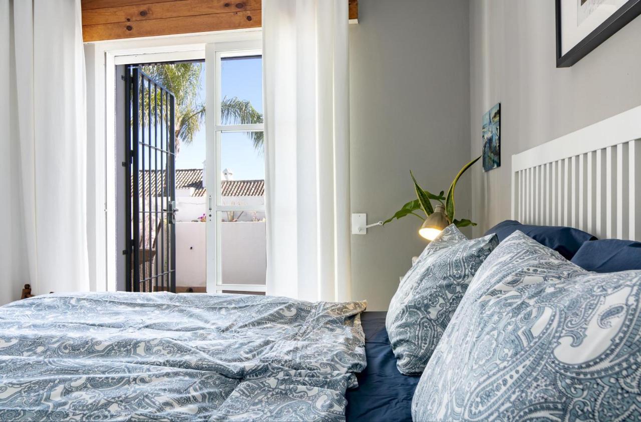 Mb-spacious Townhouse With Private Pool *