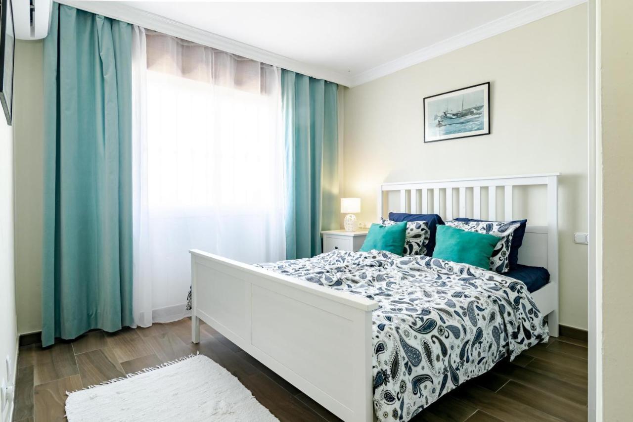 Mb-spacious Townhouse With Private Pool Holiday home