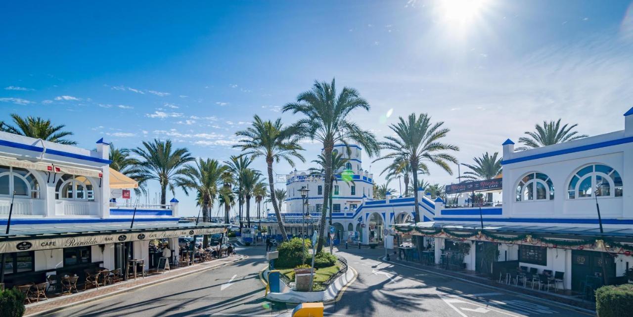 Te- Luxury Resort, Front Line Beach, Families Only * Estepona