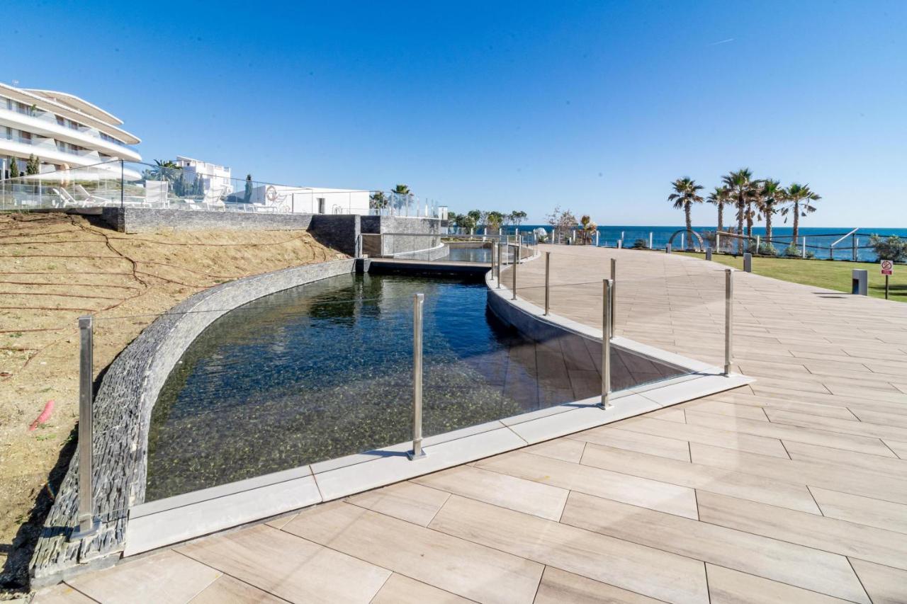 Te- Luxury Resort, Front Line Beach, Families Only Apartamento