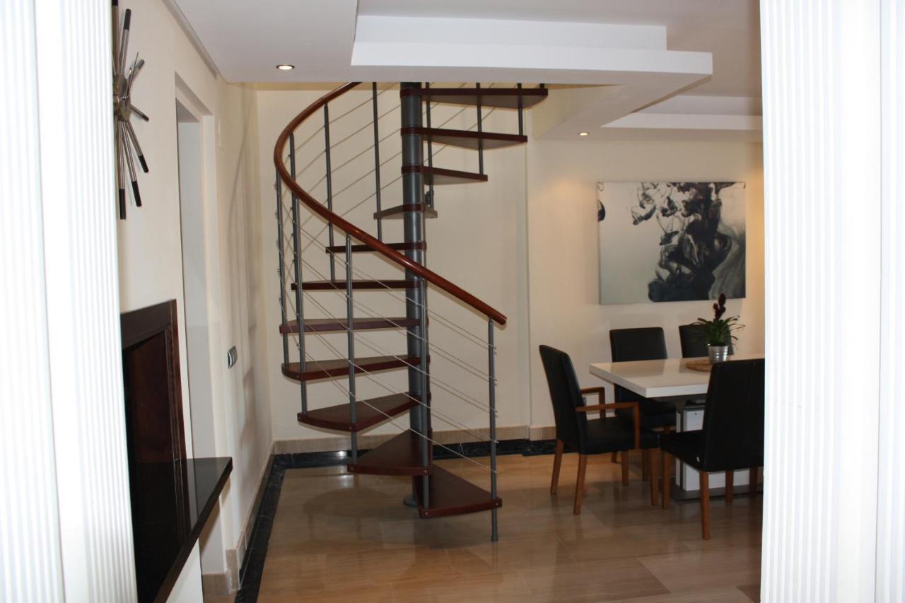 116 - Penthouse With Private Pool Near *