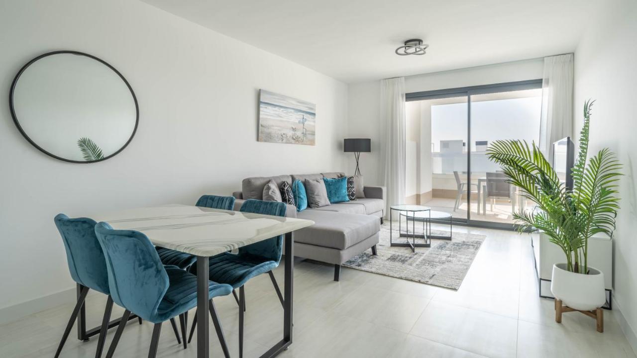 Ar 20 Las Olas Apartment Estepona