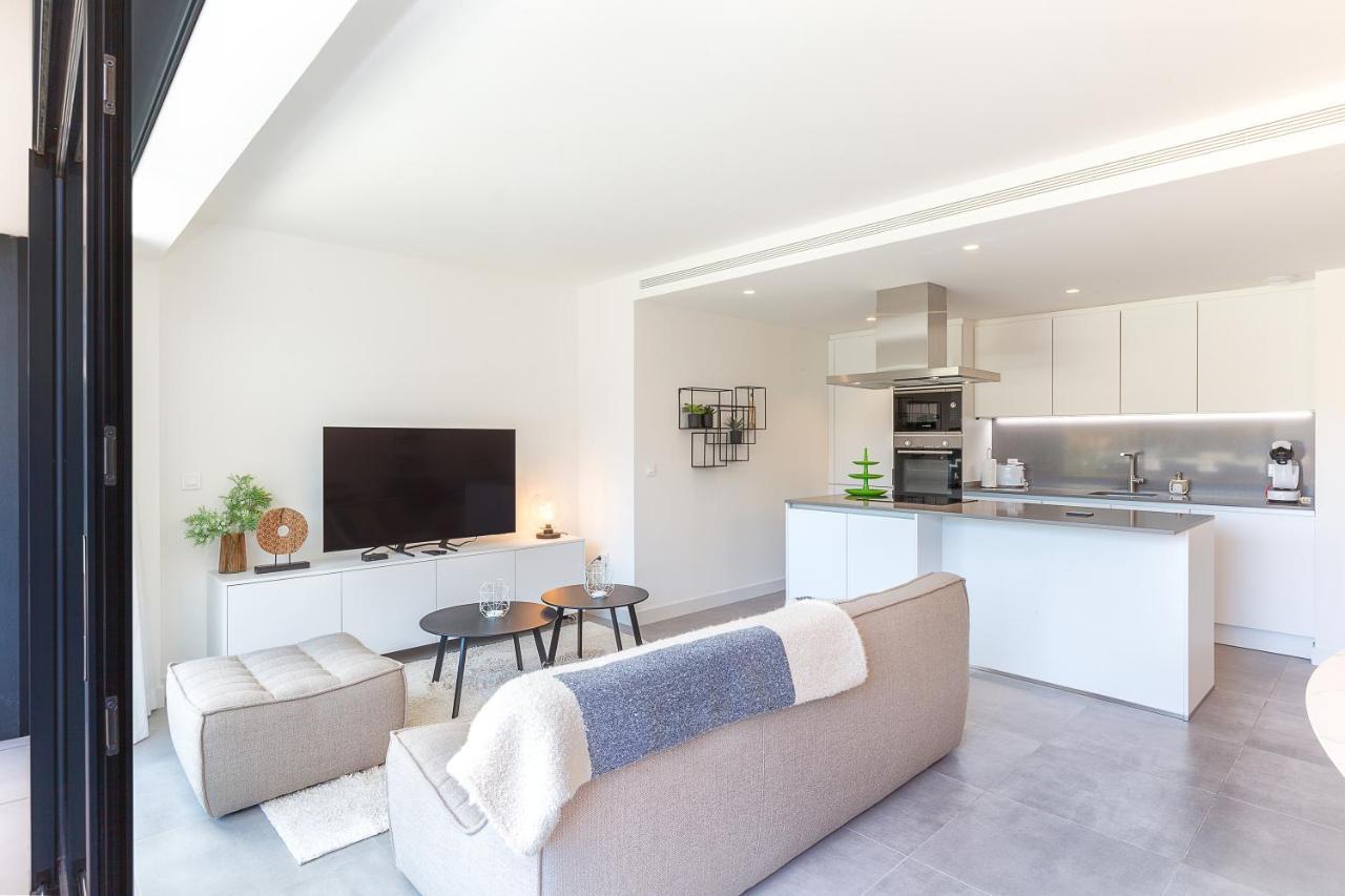 Apartment Luxury With 3 Bedrooms *