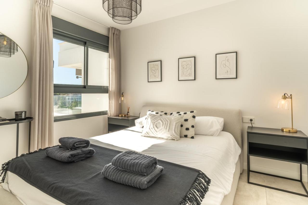 Ar 17 South Bay Apartment Estepona