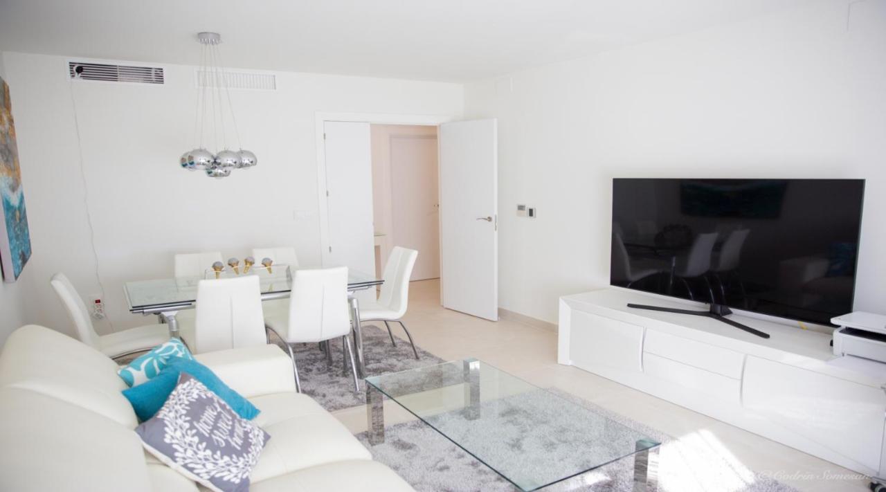 Lovely Centrally Located In Apartamento Estepona