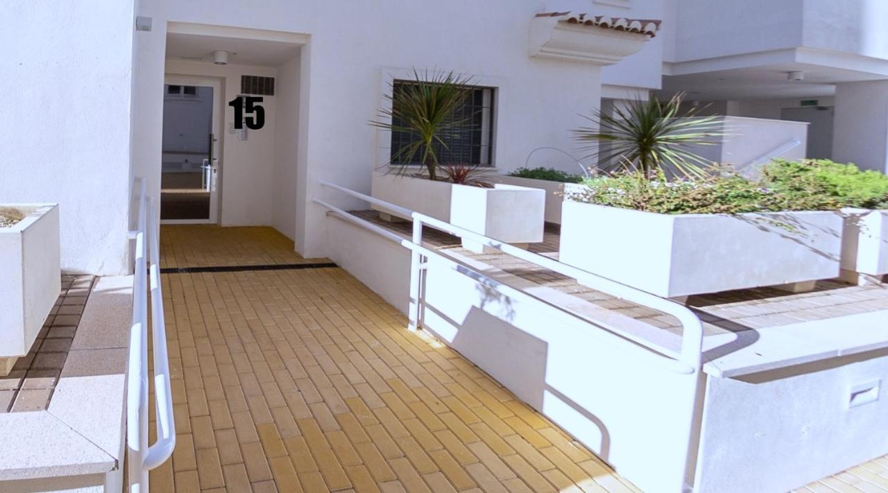 Lovely Centrally Located In Estepona