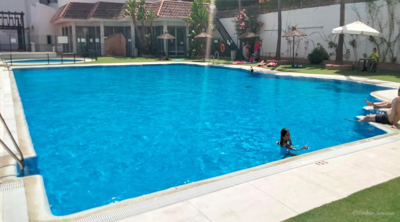 Lovely Centrally Located In * Estepona