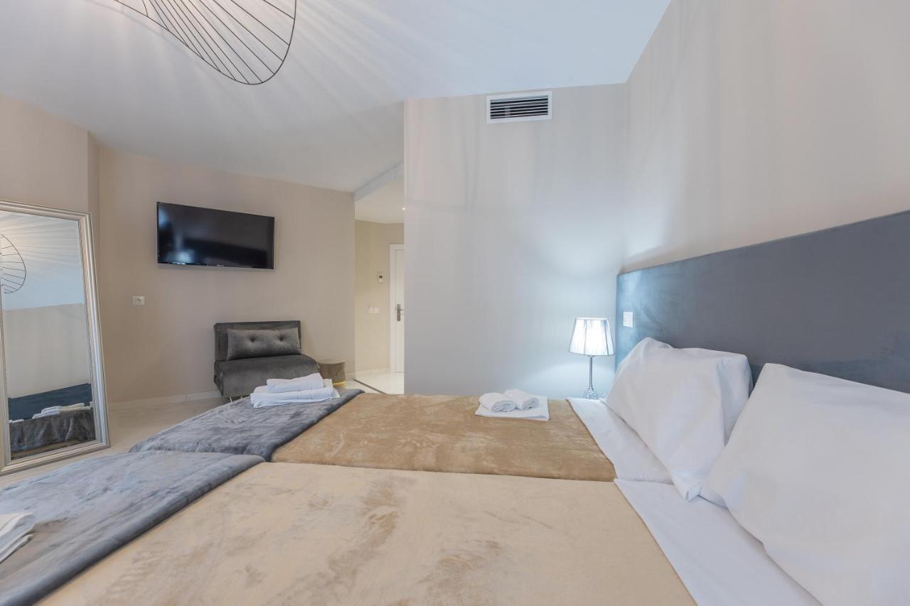 Hotel Residencia Deportiva Rozarossa