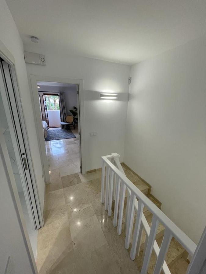 Apartment Exquisite New Townhouse/front Beach/2bedr/2,5bath Estepona