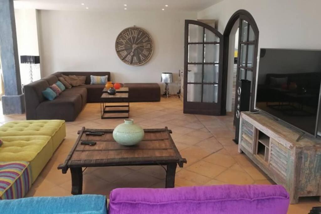 Amazing To Rent At - Near Beaches Villa Estepona