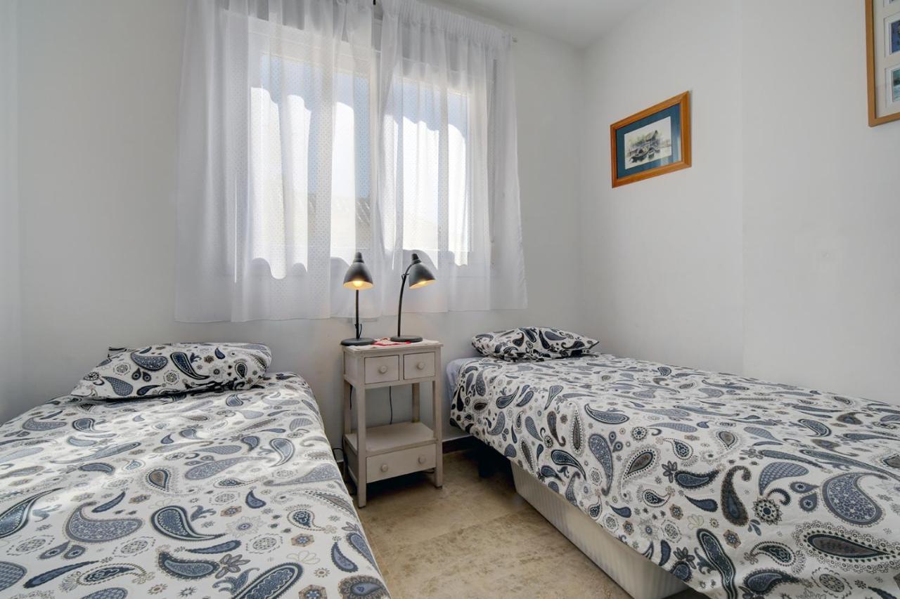 Apartment Penthouse Flat, Port