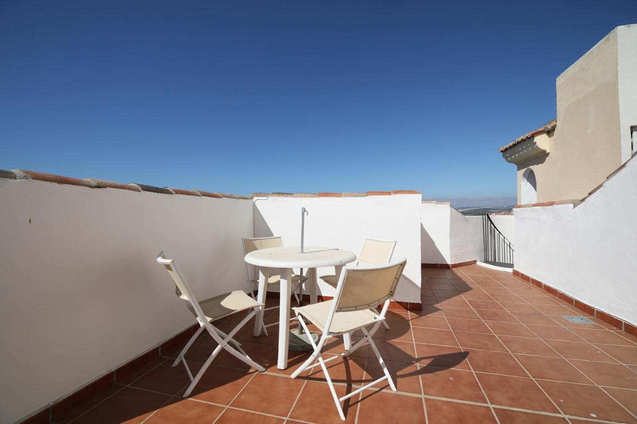 Apartment Penthouse Flat, Port