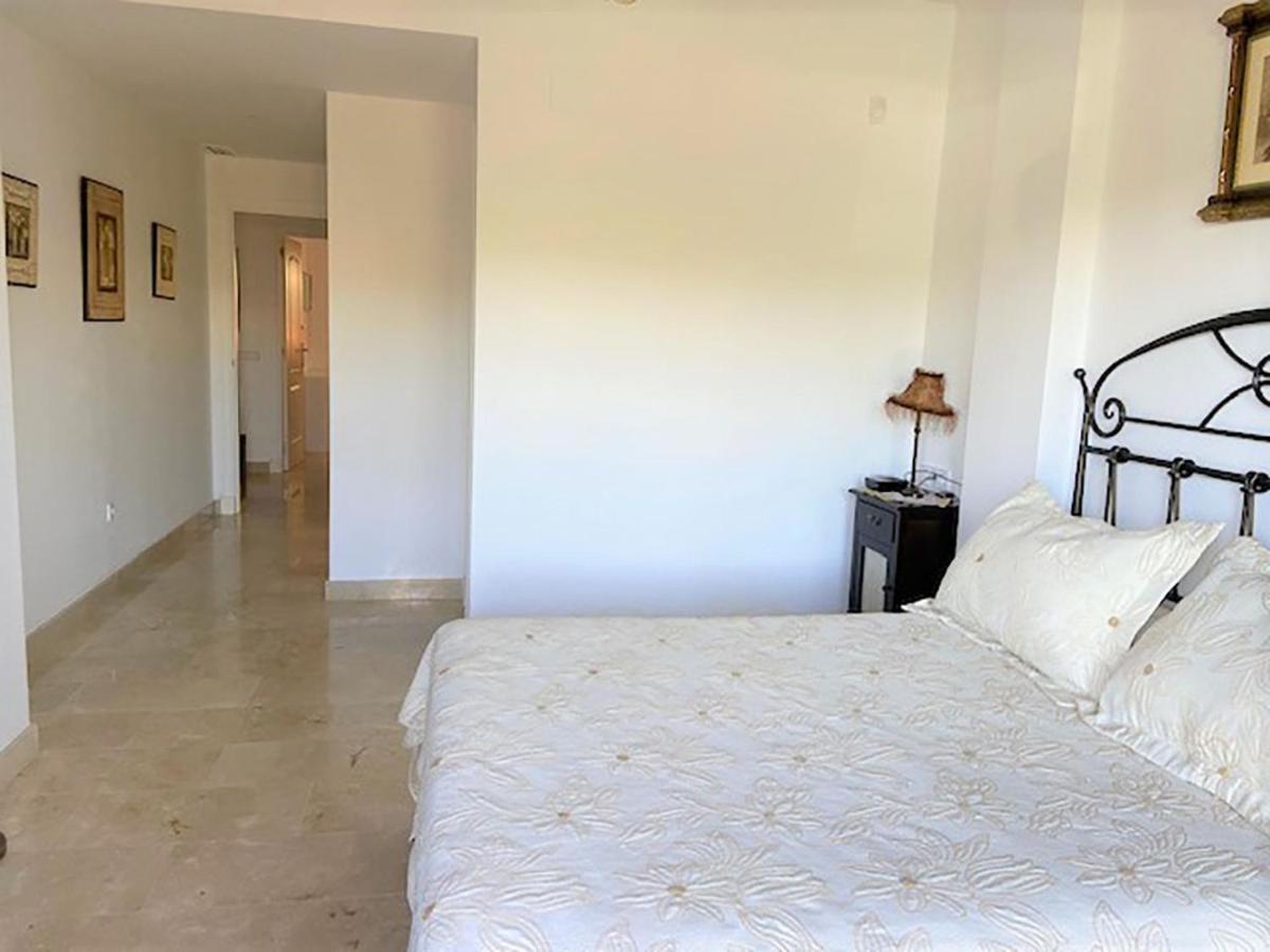 Beach & Golf Apartment
