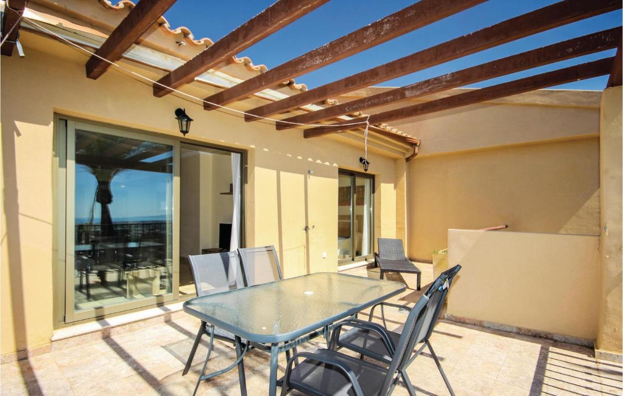 Amazing In Benahavs With 2 Bedrooms, Outdoor Swimming Pool&swimming Pool Appartement Estepona