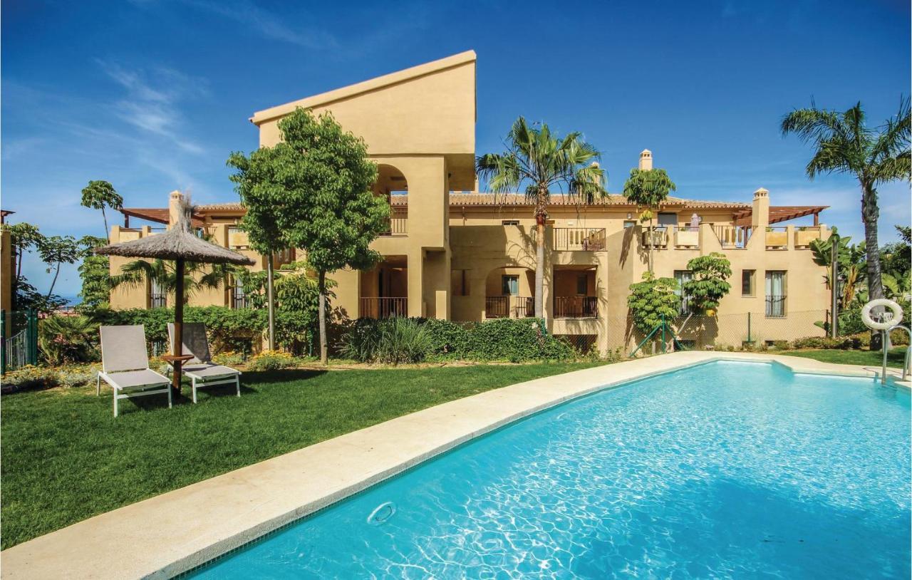 Amazing In Benahavs With 2 Bedrooms, Outdoor Swimming Pool&swimming Pool