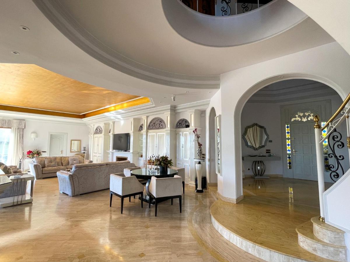 Rancho Paraiso Villa