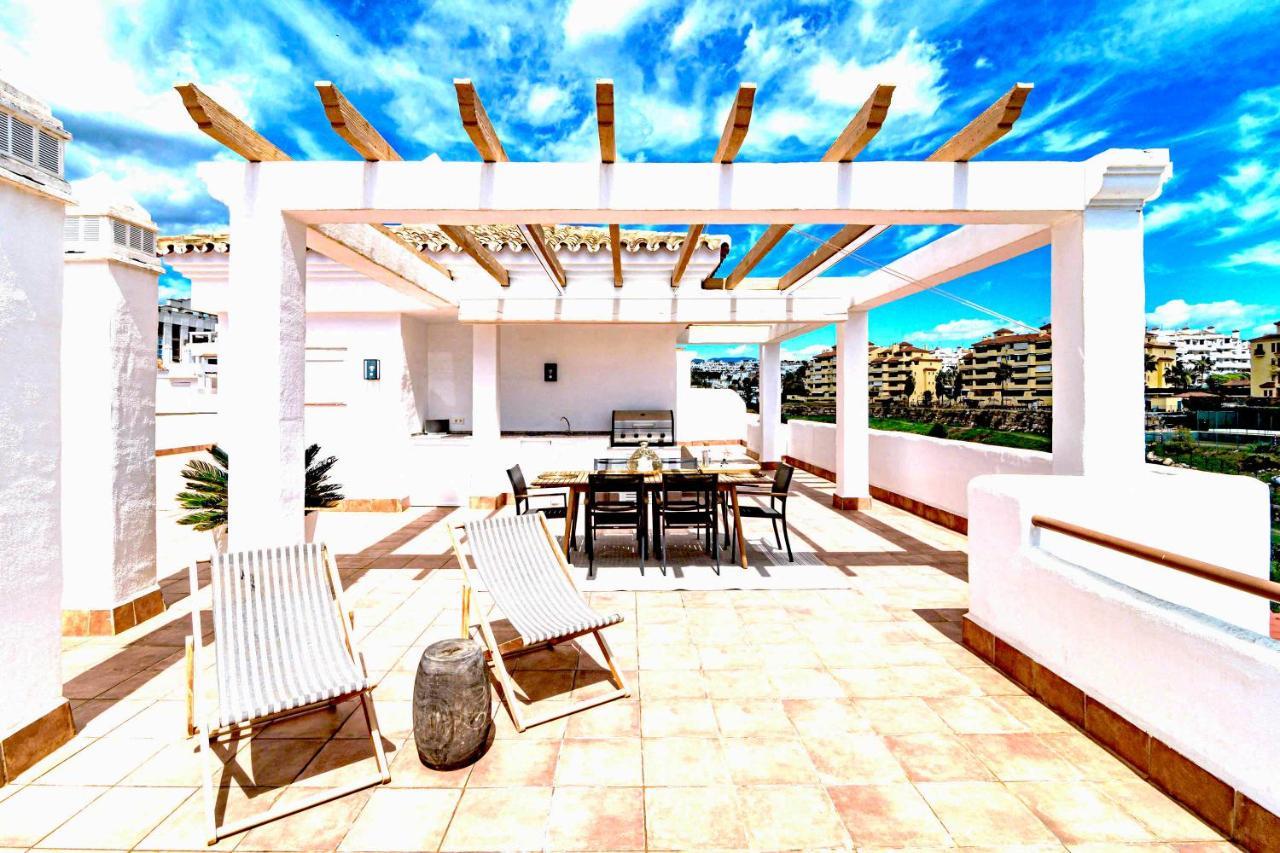 Appartement Penthouse With 250 Sqm Roof Terrace Near The *
