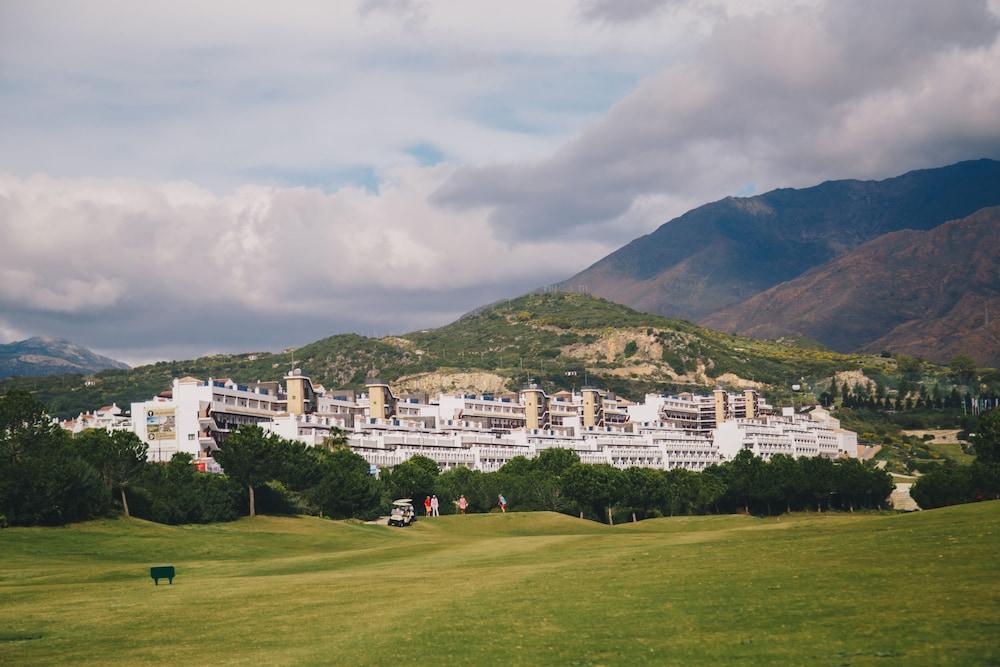 Aparthotel Ona Valle Golf & Estepona