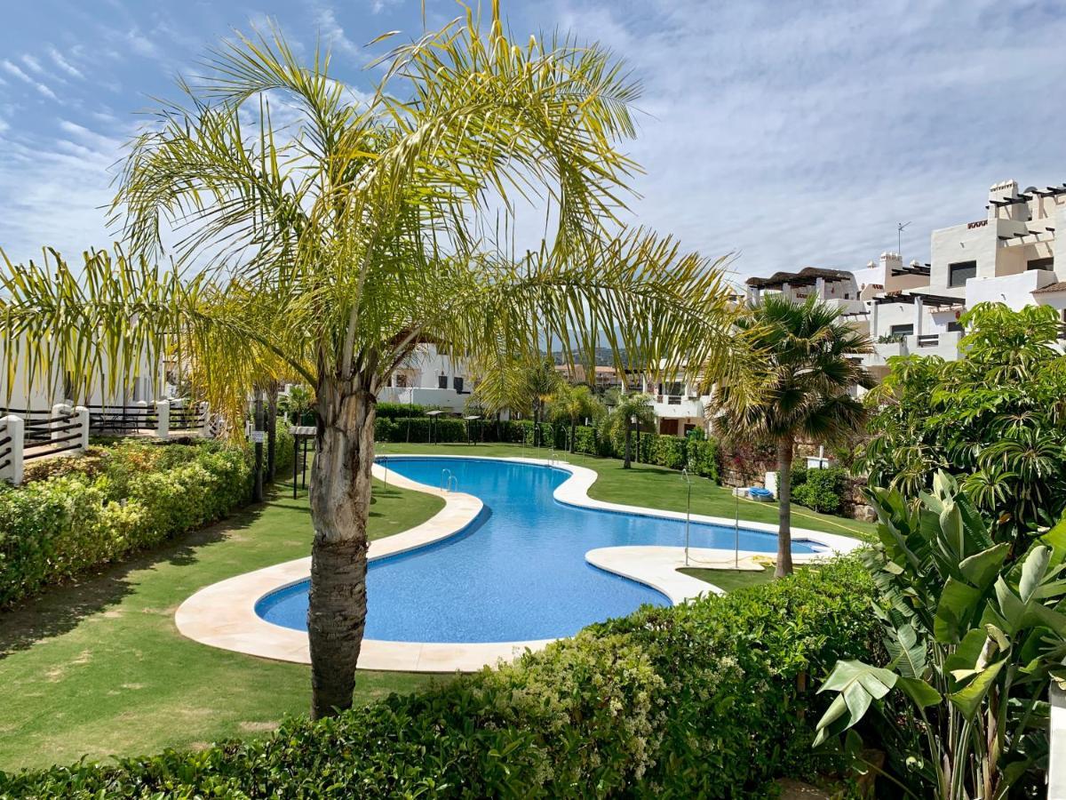 Sunset Golf & Pool Estepona Estepona