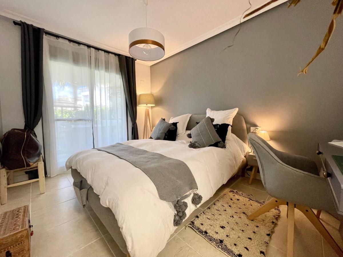 Apartment Luxury Apartment Sunset Golf Estepona *