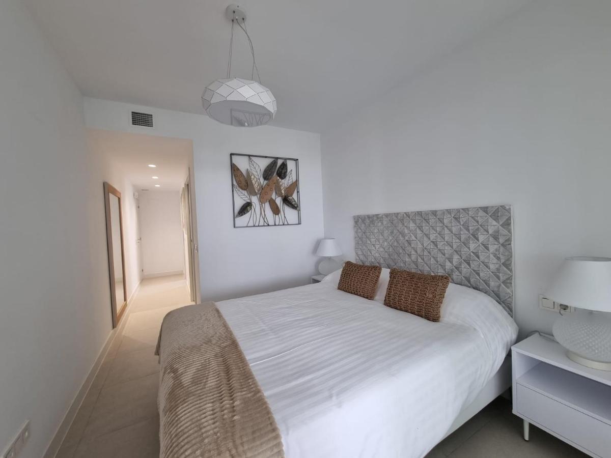 Sea & Village Luxury In The Marina Apartment