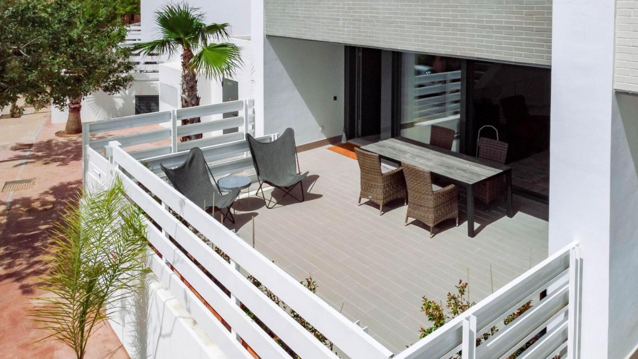 Lmt46 - Modern Style Spacious Townhouse * Estepona