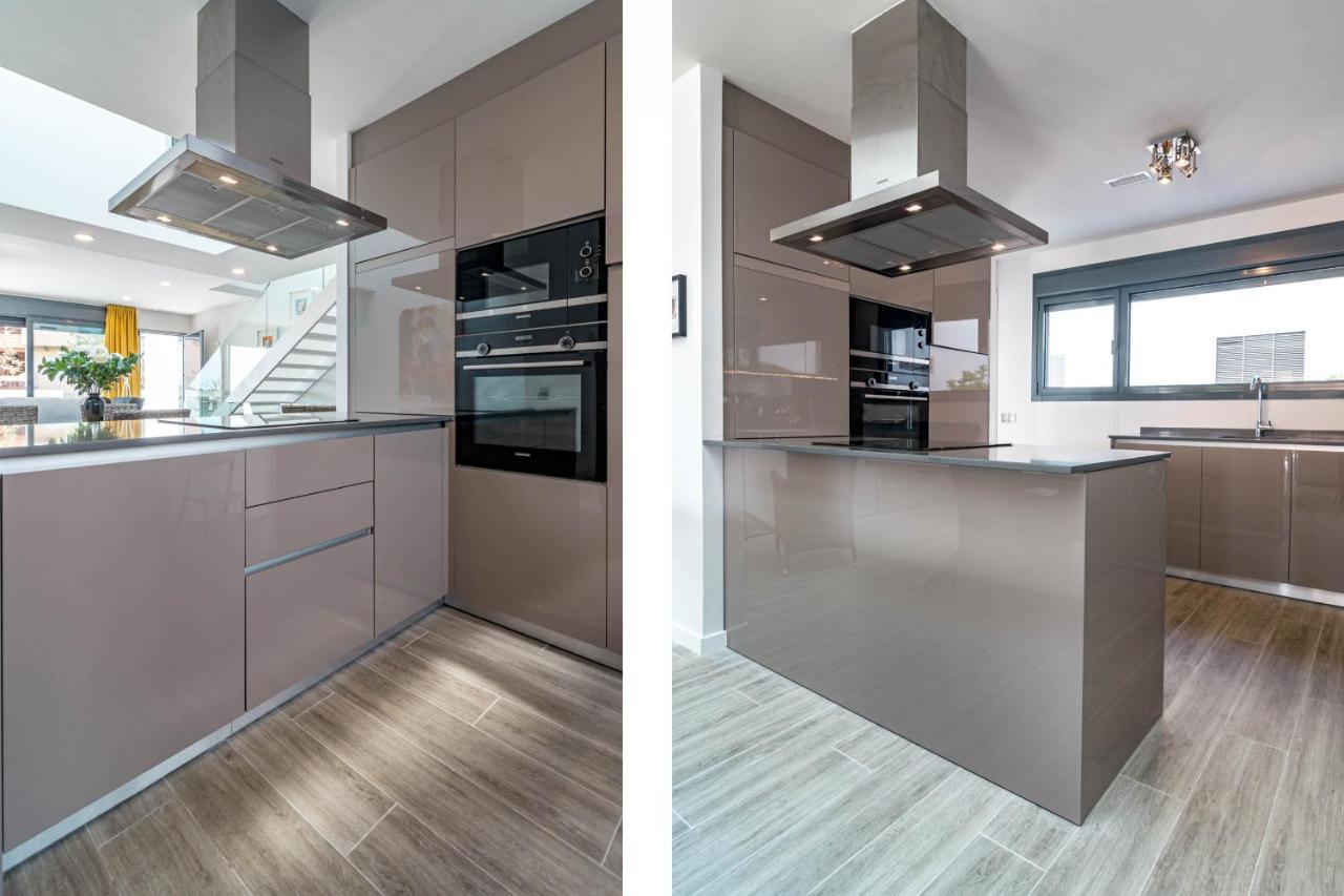 Lmt46 - Modern Style Spacious Townhouse Estepona