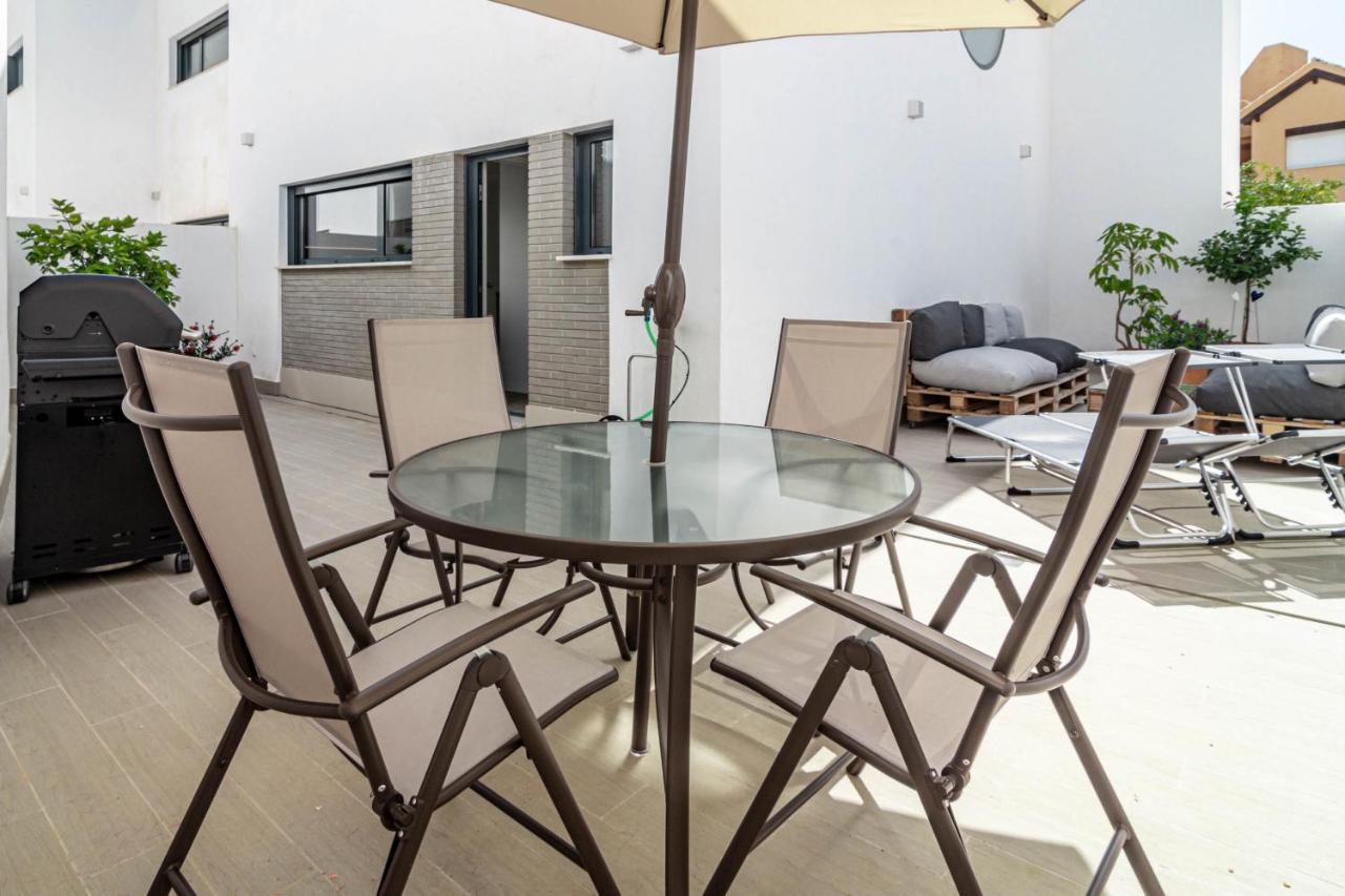 Lmt46 - Modern Style Spacious Townhouse * Estepona