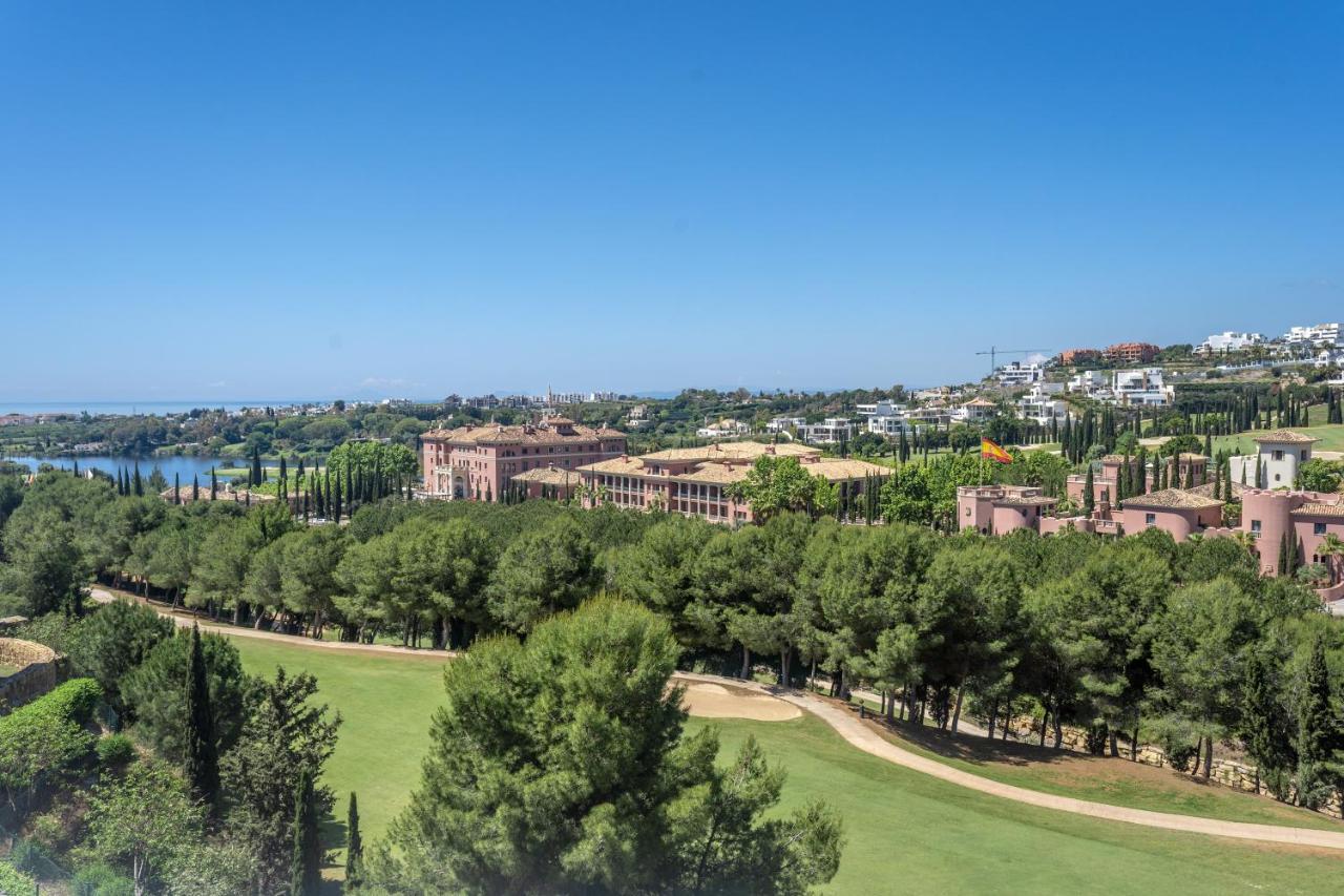 Holiday home Duplex Penthouse With 3 Bedrooms Estepona