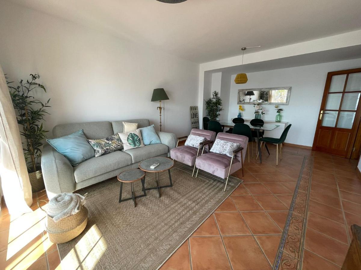 Apartment Sealine 5th Floor
