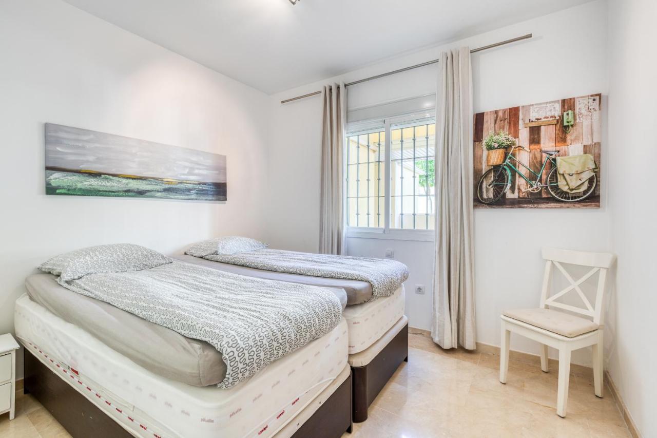 Hanami Puerto Alto 4-9 Apartment Estepona