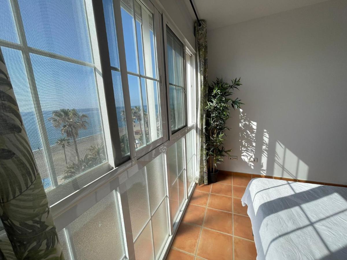 Sealine 5th Floor Apartment *