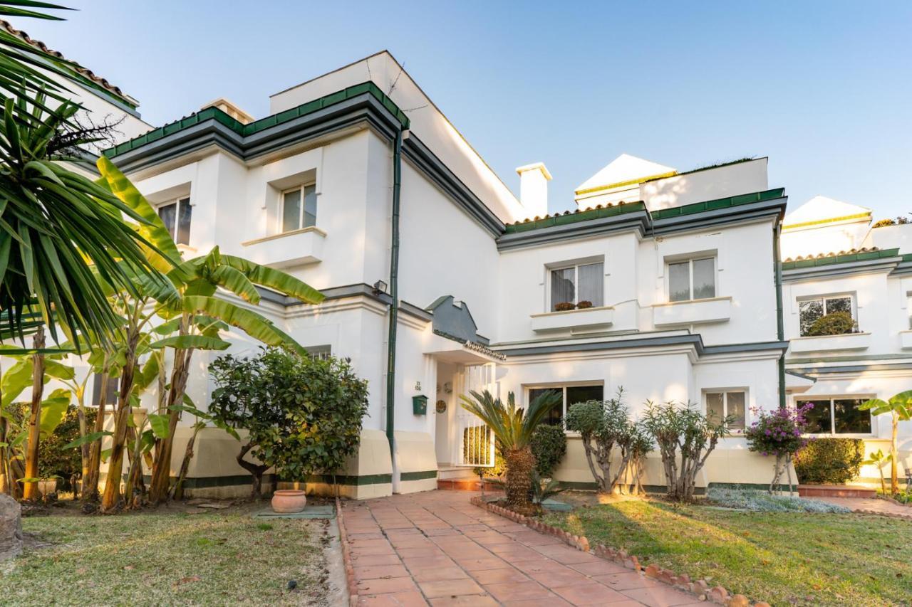Vip Dominion Apartment Estepona