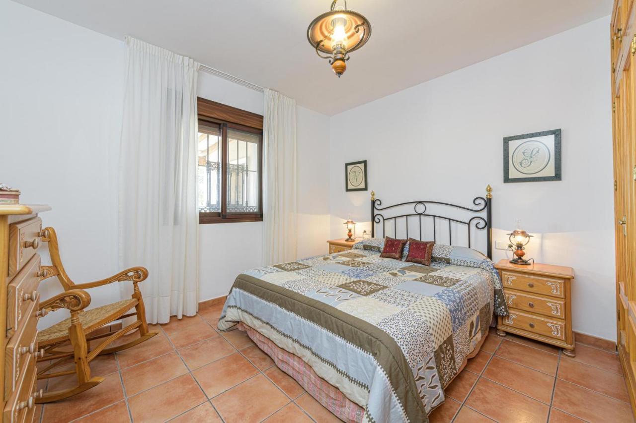 Lina Estepona