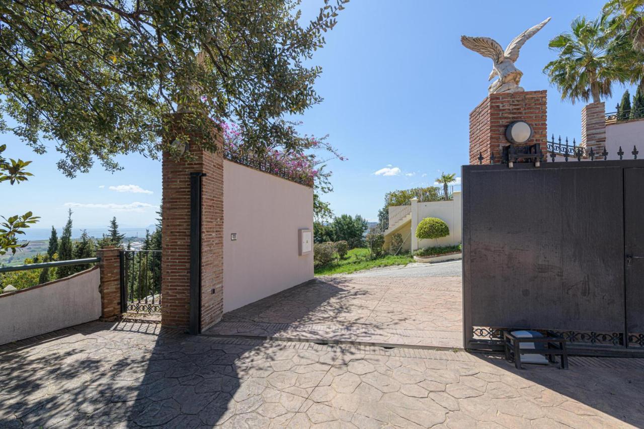 Lina Villa Estepona