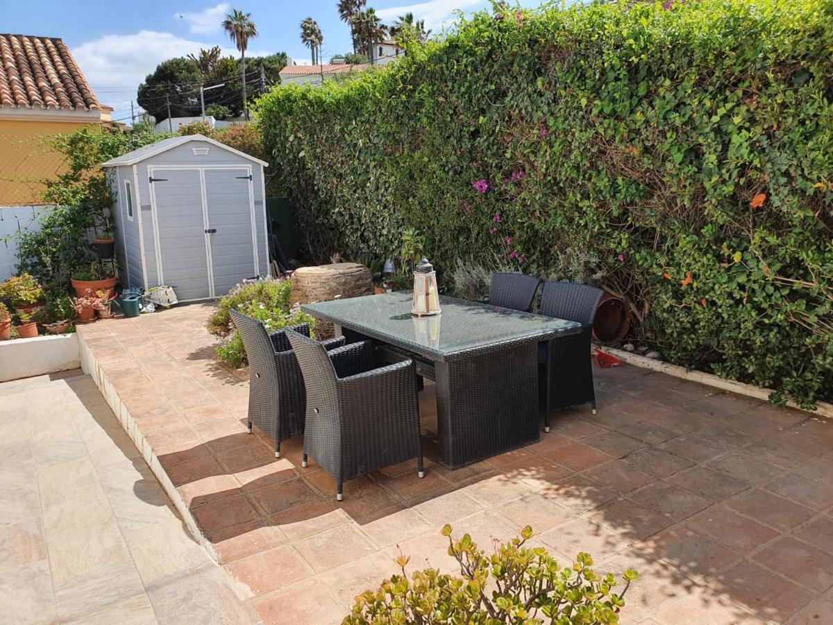 Beautiful 5 Bedroom Villa, Sea Views, Private Pool, Newly Refurbished Villa *