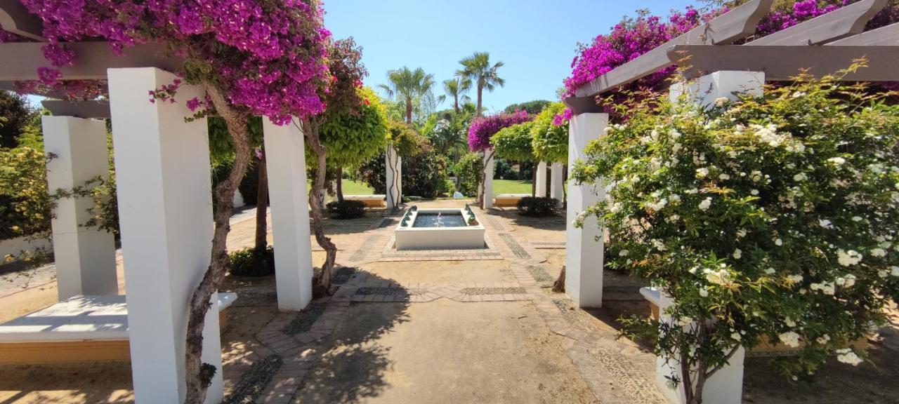 Precioso Atico En Playa Con Piscina Estepona