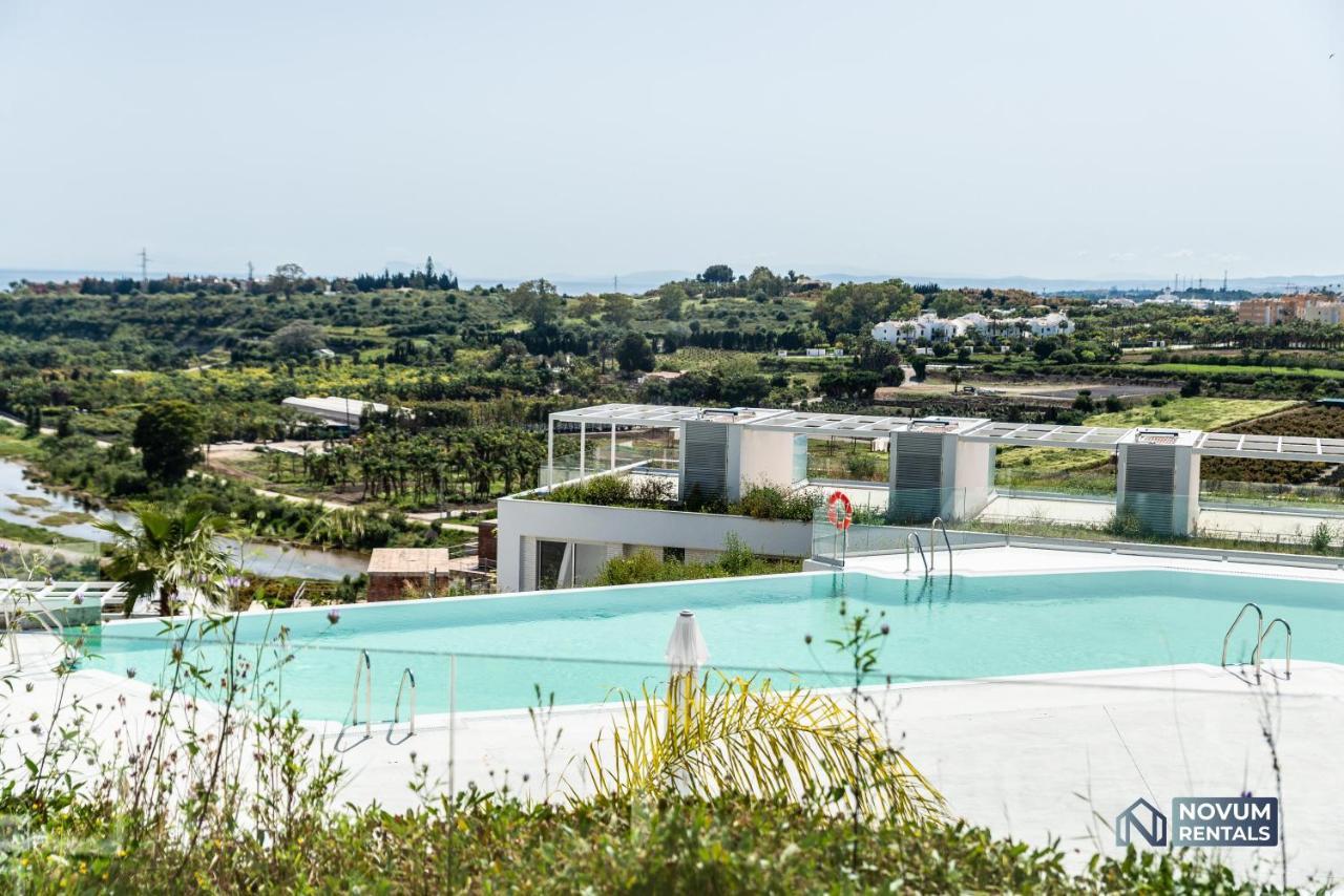 Apartamento Newly Built 3-bdrm Luxury W/ Stunning Sea Views Estepona