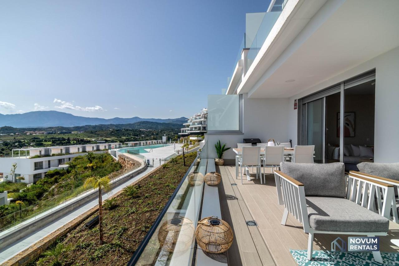 Newly Built 3-bdrm Luxury W/ Stunning Sea Views Apartamento *