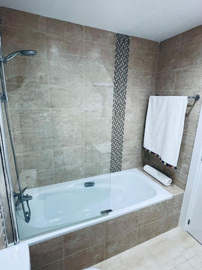 Fantastic New Townhouse /front Beach/2bedr/2,5bath Apartamento