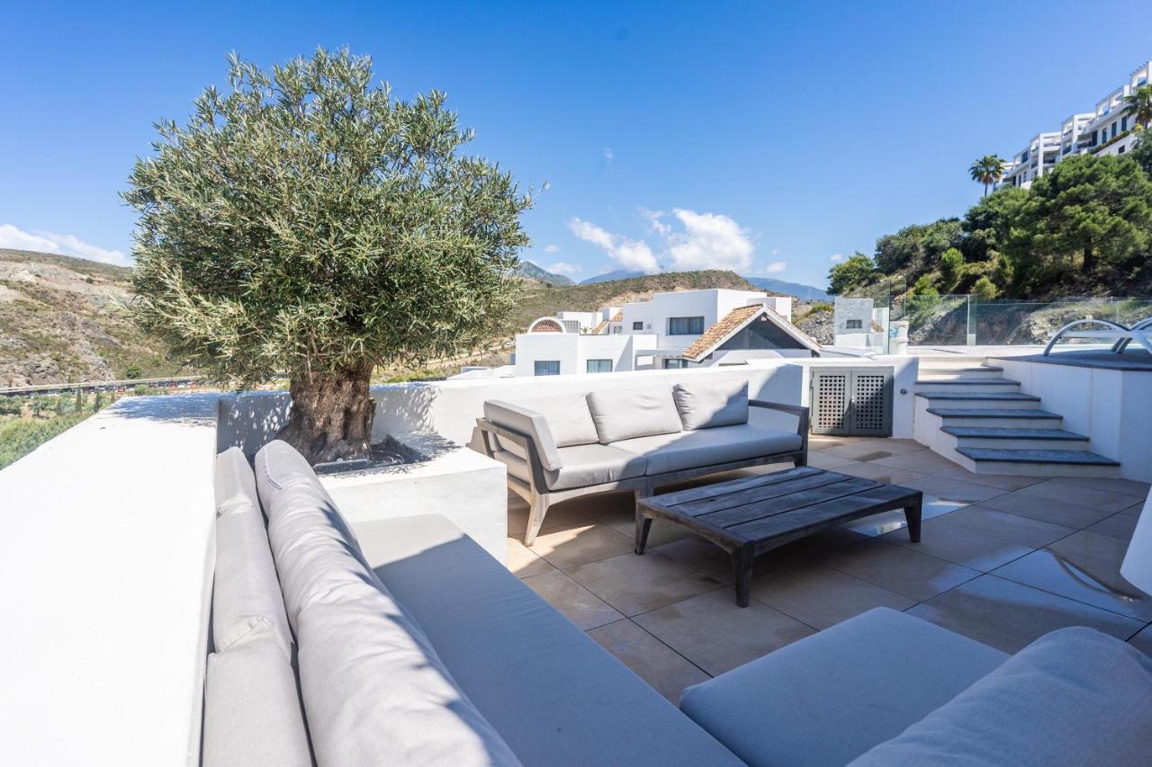 Duplex Penthouse With 3 Bedrooms