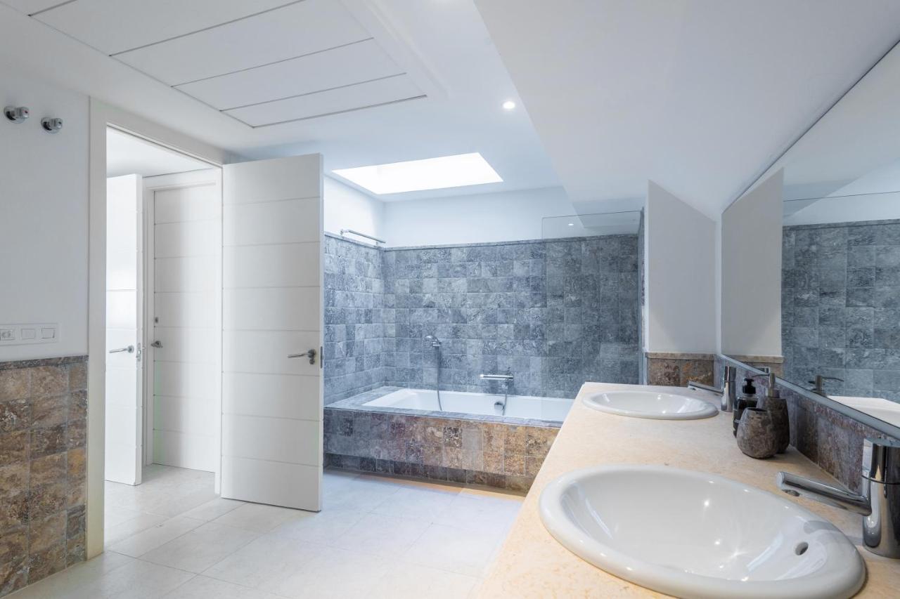 Duplex Penthouse With 3 Bedrooms Estepona