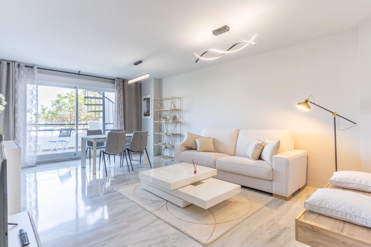 Atico De Costalita Apartment