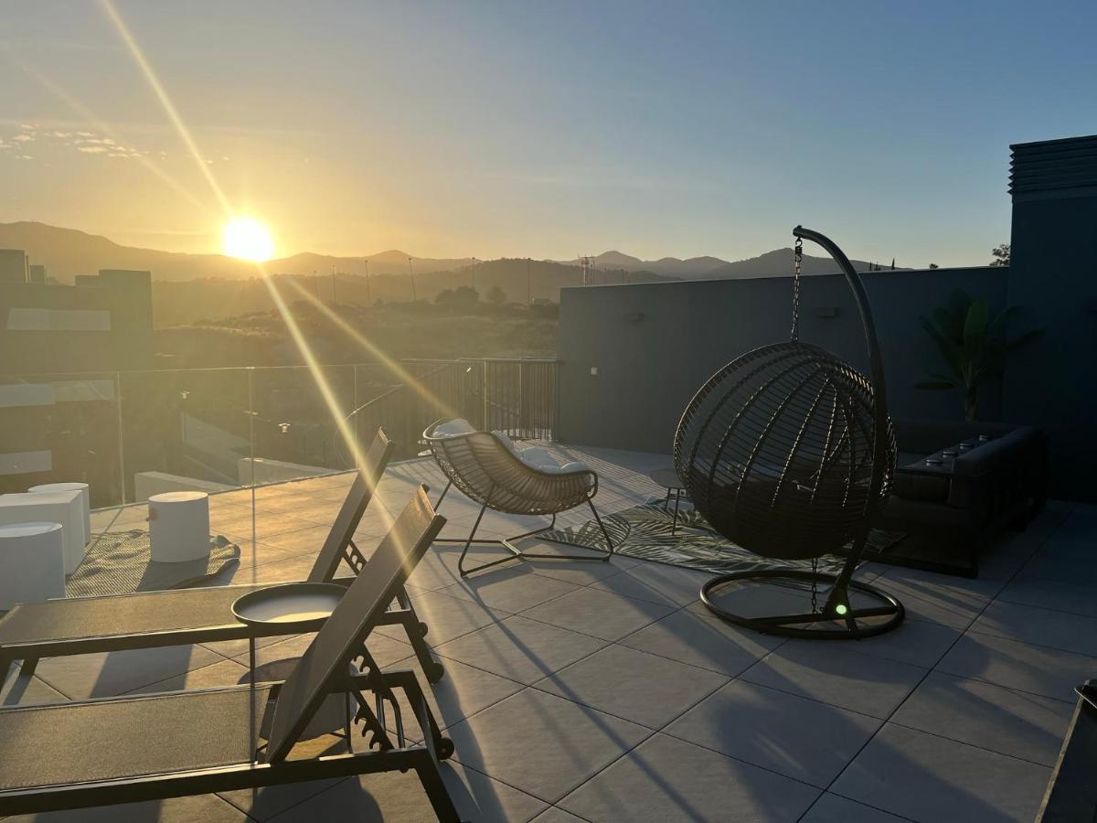 The Golden Oasis Penthouse * Estepona