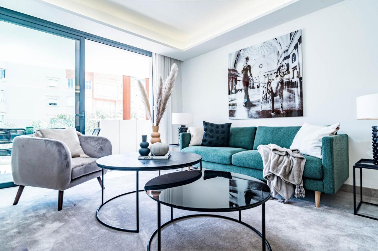 Inf32l- Modern Apartment, Families Only Apartment *