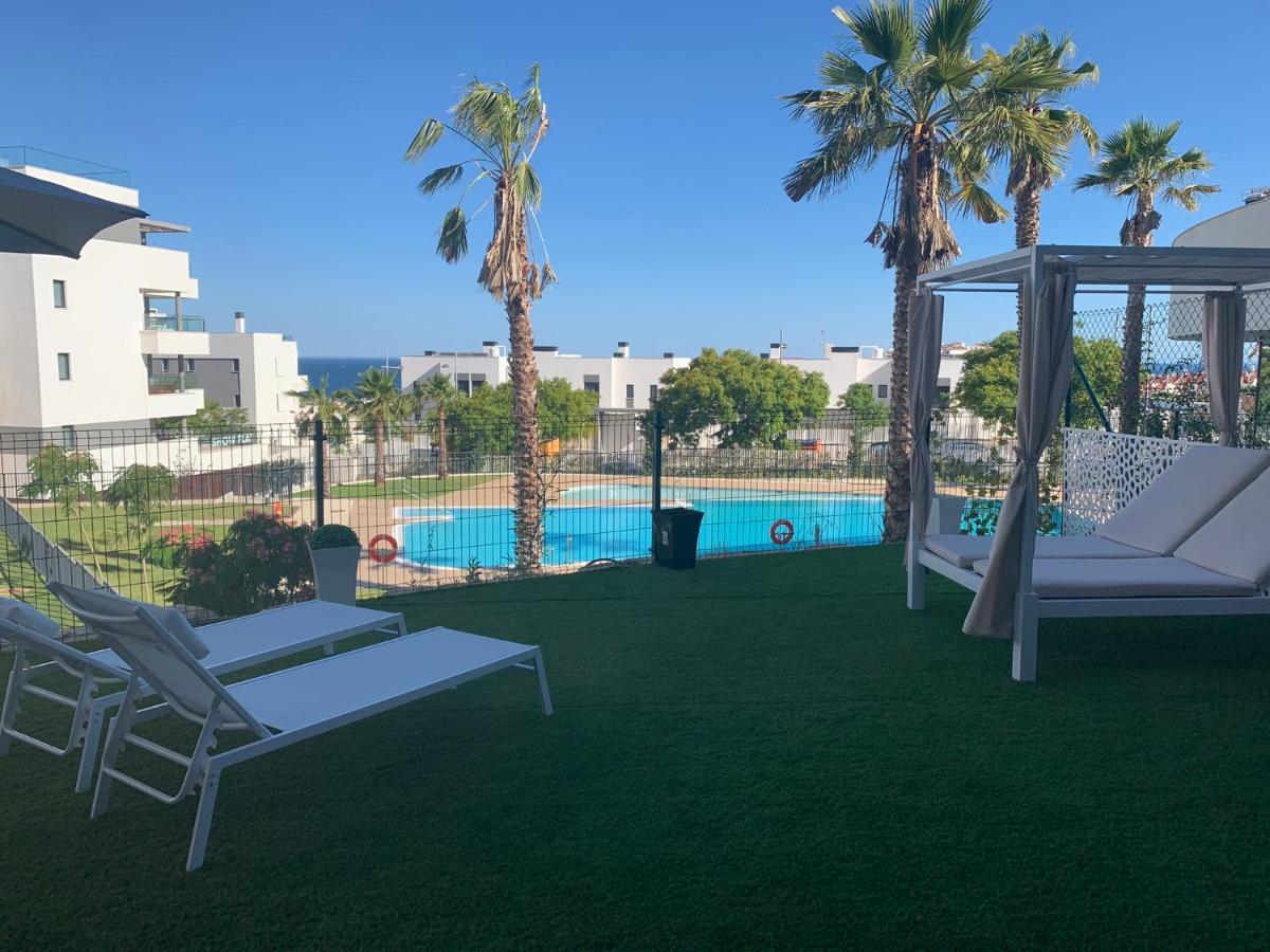 Casa Casu New Stunning 3 Bed Raised Ground Floor & Huge Balcony With Sea Pool & Mountain View Indoor & Outdoor Swimming Pools & Gym Walking Distance To Port Traveller Award 2023 Appartement *