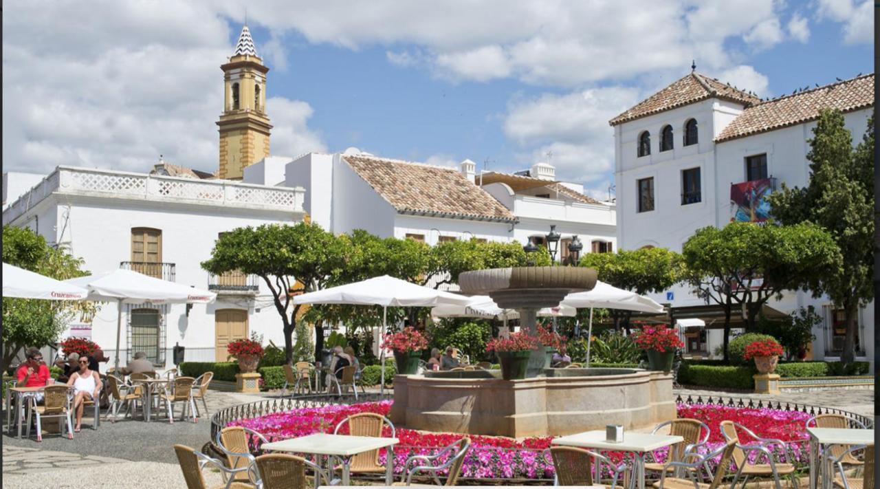Casa Casu New Stunning 3 Bed Raised Ground Floor & Huge Balcony With Sea Pool & Mountain View Indoor & Outdoor Swimming Pools & Gym Walking Distance To Port Traveller Award 2023