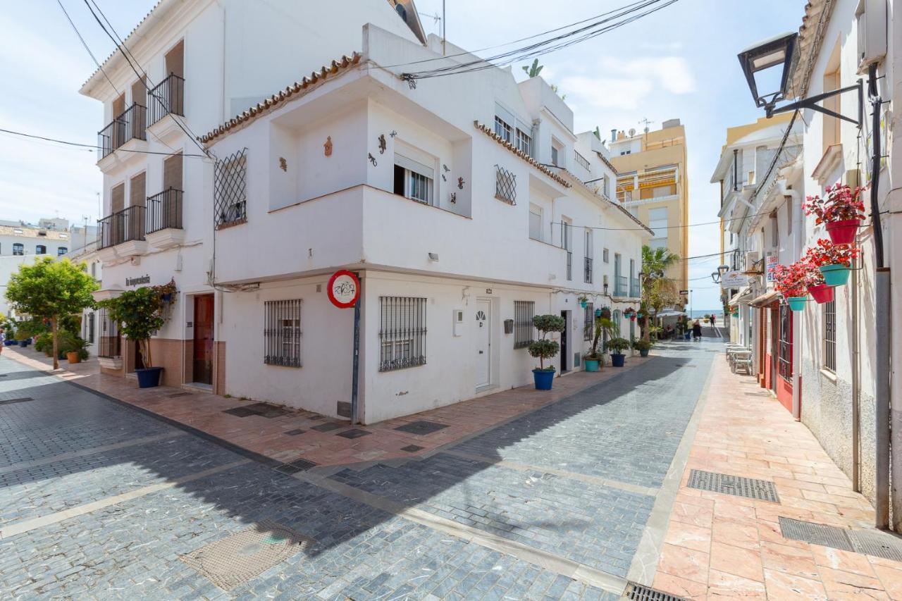 Enjoy At Our Fully Equipped 2br Town House, Beach- 1min *