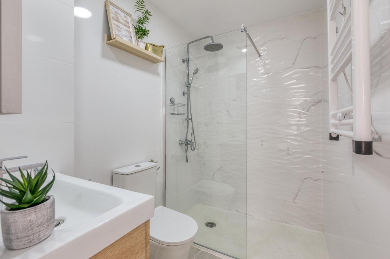 Hanami Avenida De Espana Front - Mountain View Appartement Estepona