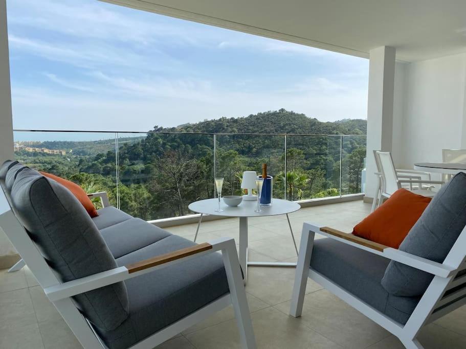 New Luxe 4p - La Maravilla De Agora - Marbella Apartment Estepona
